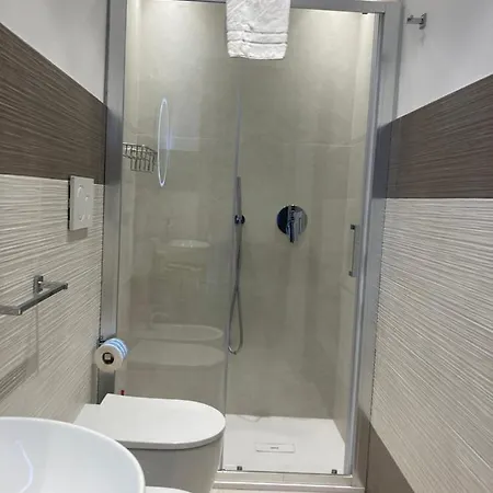 Divina - Guest house *